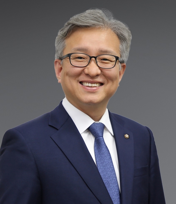 더불어민주당 권칠승 의원 , 프로필 사진