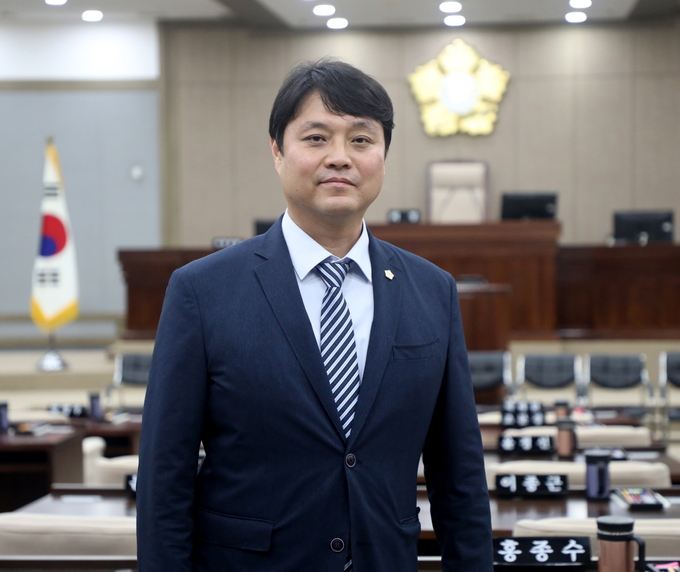 제11대 수원시의회 후반기 의장 후보로 조석환 위원장 선출