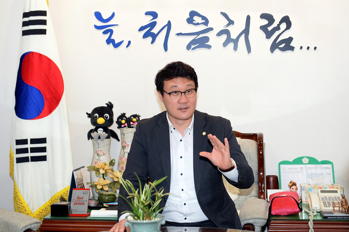 오산시의회 장인수의장 , 최초 연임에 이어 사무총장도 최초 연임