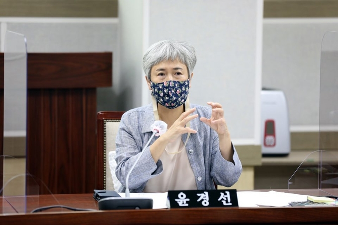 윤경선 수원시의원, 당수동,입북동 배수관망 구축사업 조속 추진 요구 하고 있다.