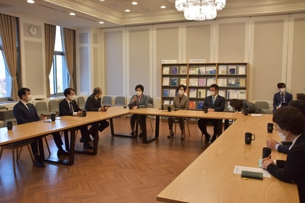 종이없는 국회 간담회 모습