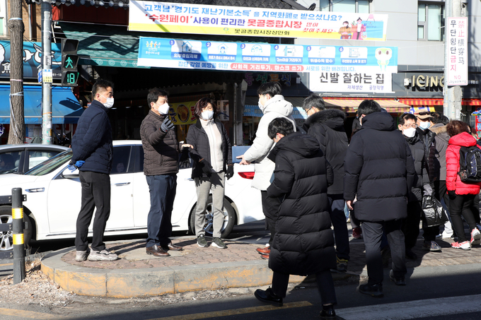 수원시의회 한원찬·이혜련 의원, 시민불편 해소 방안 마련을 위한 현장 방문 모습