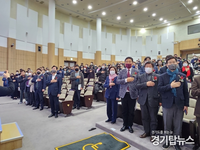 화성시 장애인직업재활시설 더아름다운세상 창간2주년 행사 및 창립 4주년 기념 화사연 공로패 시상식 성료