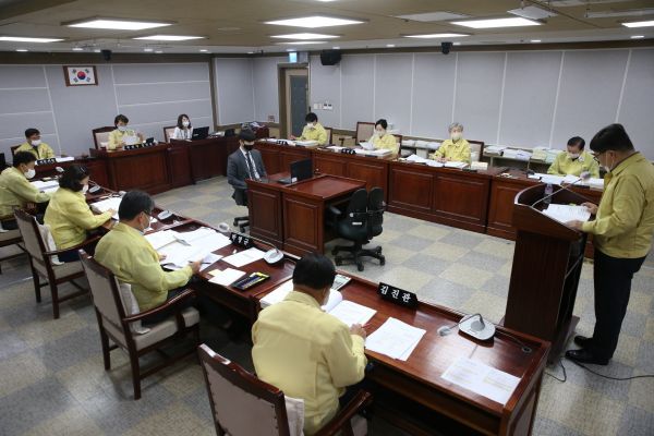 수원시의회 교통건설체육위원회, 조례안 등 안건심사
