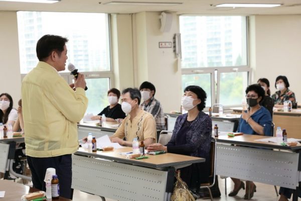 복지사각지대는 여러분의 손길을 기다립니다.
