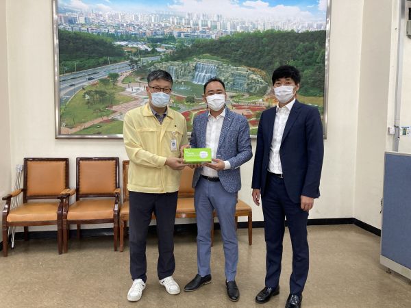 안산시, ㈜엠시마로부터 KF-AD마스크 12만5천개 기탁 받아