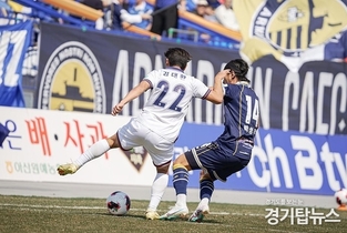 ‘결정력에 울었다’…화성FC, 아산 원정서 석패