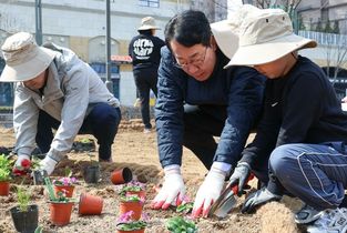 ‘보타닉가든 화성’ 시민의 손길로 피어나다... 동탄여울공원 내 특별정원 17개소 조성