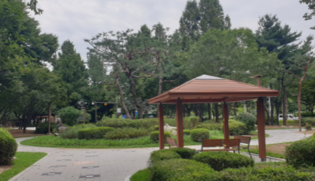 과천시 '청사앞 소공원' 시민들의 쉼이 있는 공간으로 재탄생