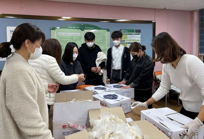 안양과천교육지원청 관양중학교, 농업인의 날 ‘가래떡 데이’ 실시
