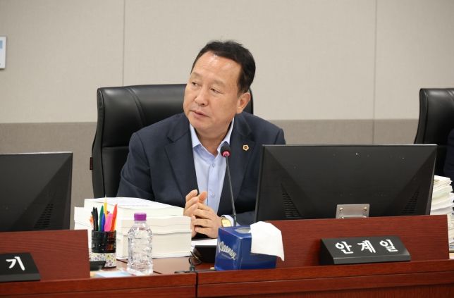 경기도의회 예산결산특별위원회 소속 안계일 의원(국민의힘, 성남7)