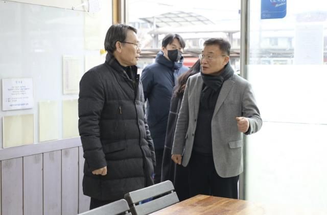 수원시 팔달구, 설 명절 맞아 노숙인 보호 현장 방문해 위문·격려