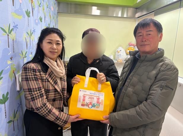 오산시 중앙동, 저소득 40가구에 ‘해뜰 복(福)담은 명절꾸러미’ 전달