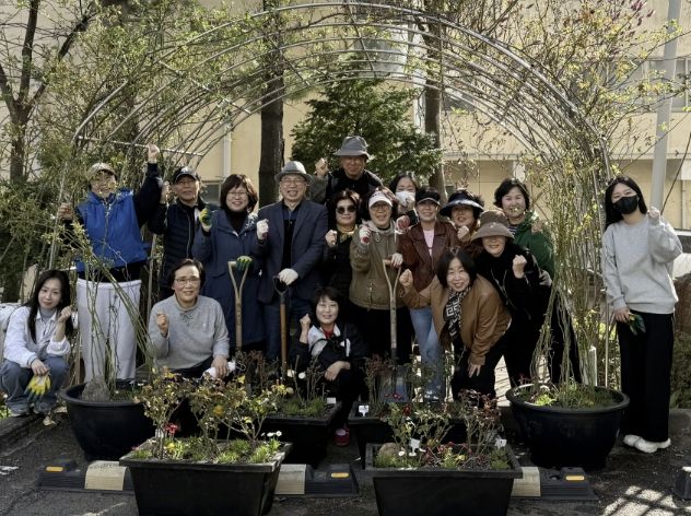 수원시 팔달구 우만2동, 장미마을 가드닝 교육 성료